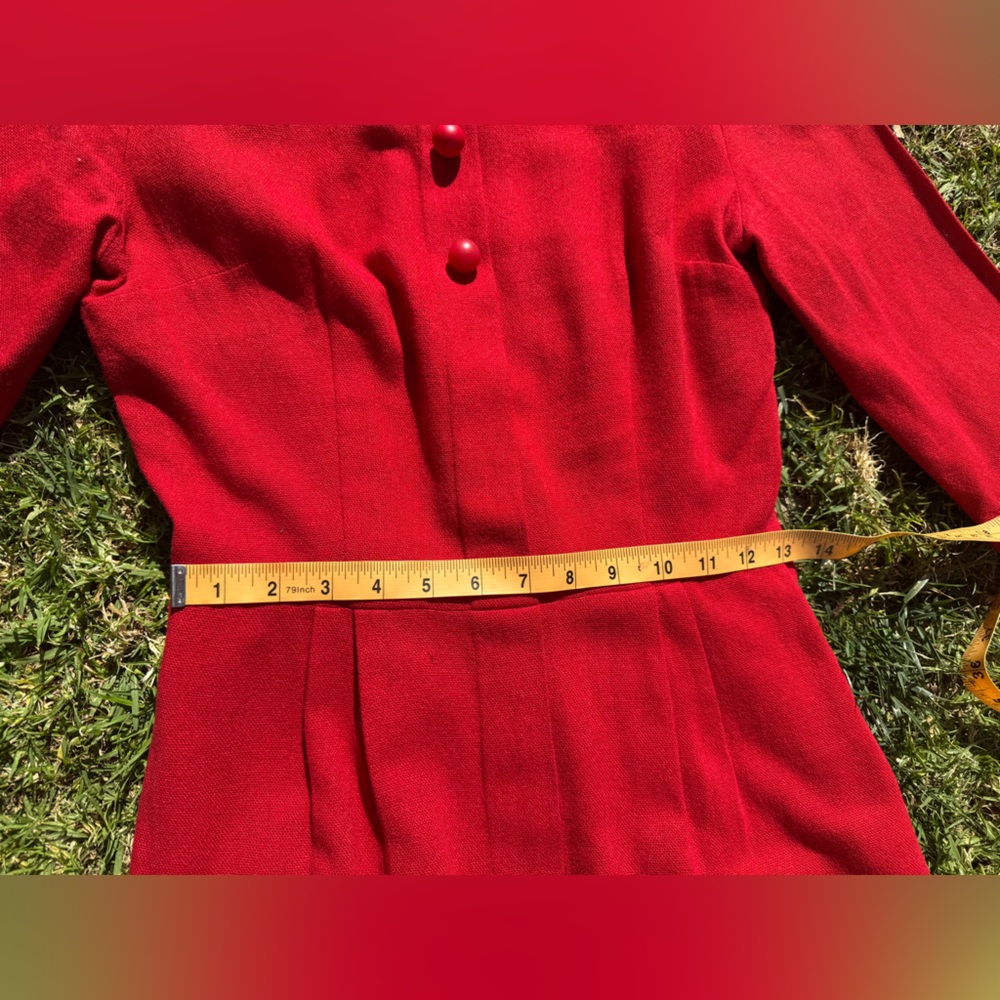 50s Vintage Red Knit Wiggle Dress with Long Sleeves - Picture 10 of 11